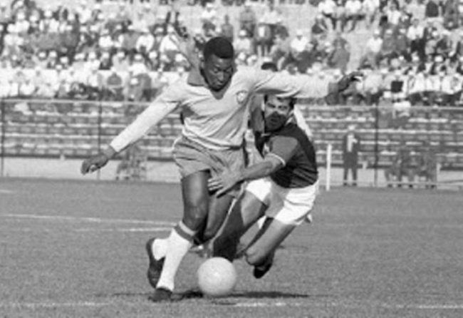 0530_pele_chile62_442-650×446